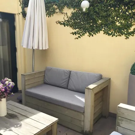 Appartamento Charming In Chiado With 2 Terraces Lisbona